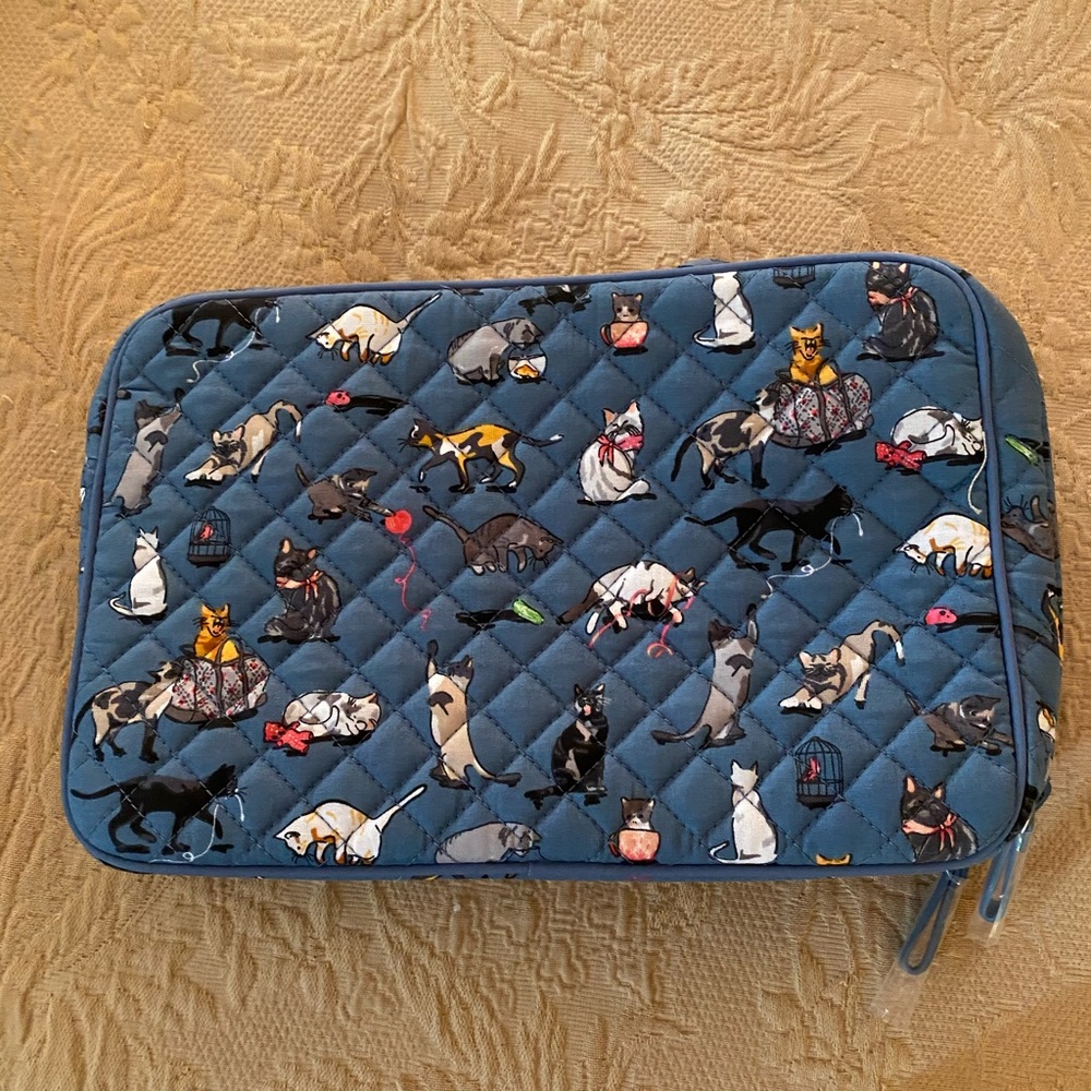 Vera Bradley Cats Meow large blush and brush